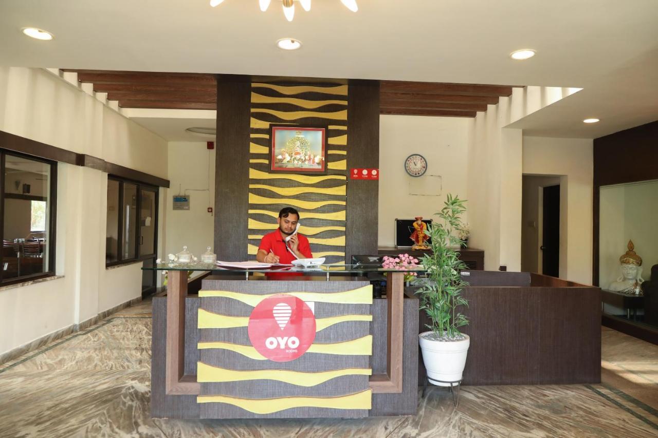 Oyo 10943 Hotel Plus Corporate Khapa  Екстер'єр фото