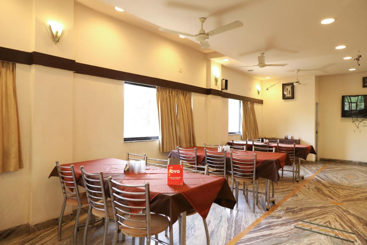 Oyo 10943 Hotel Plus Corporate Khapa  Екстер'єр фото